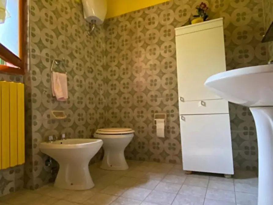 Immagine 10 di Villa in vendita  in Via d'Azeglio a Bucine