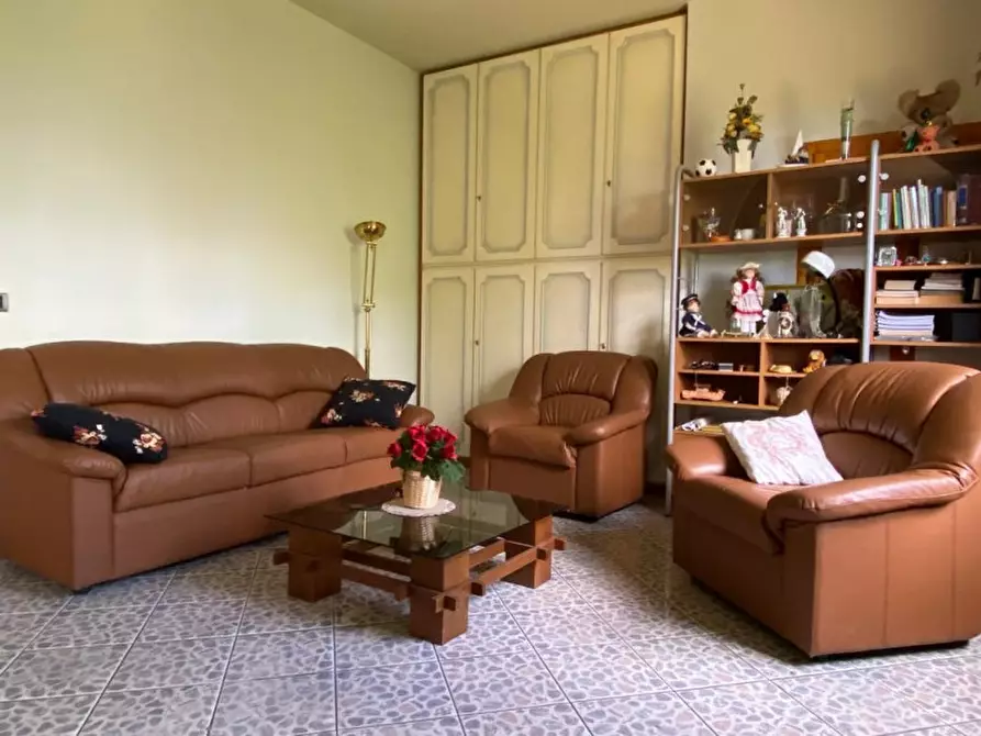 Immagine 14 di Villa in vendita  in Via d'Azeglio a Bucine