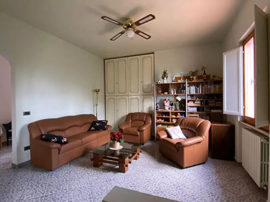 Immagine 16 di Villa in vendita  in Via d'Azeglio a Bucine