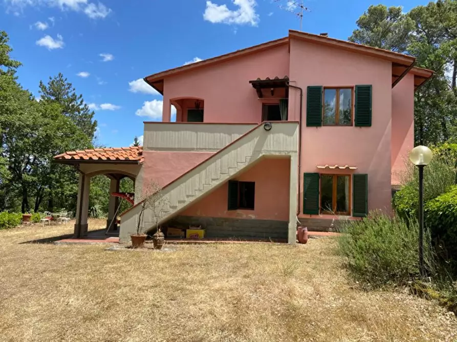 Immagine 36 di Villa in vendita  in Via d'Azeglio a Bucine