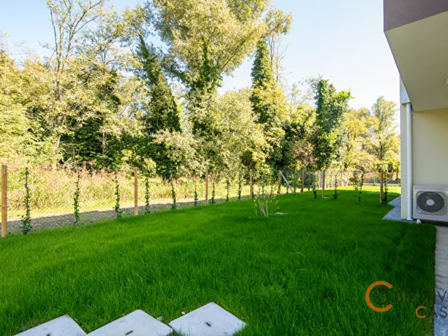 Immagine 24 di Casa bifamiliare in vendita  in Via Del Giglio a Padova