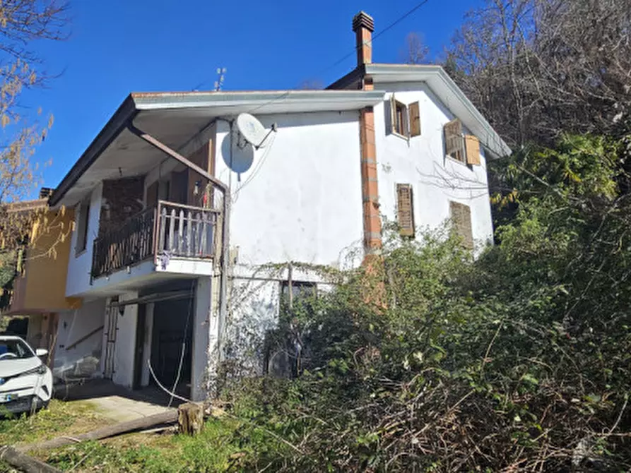 Immagine 1 di Casa bifamiliare in vendita  a Roncà