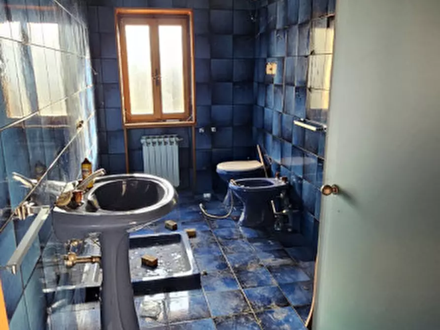 Immagine 9 di Casa bifamiliare in vendita  a Roncà