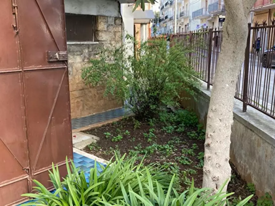 Immagine 9 di Laboratorio in vendita  in Via Risorgimento 1 a Ceglie Messapico