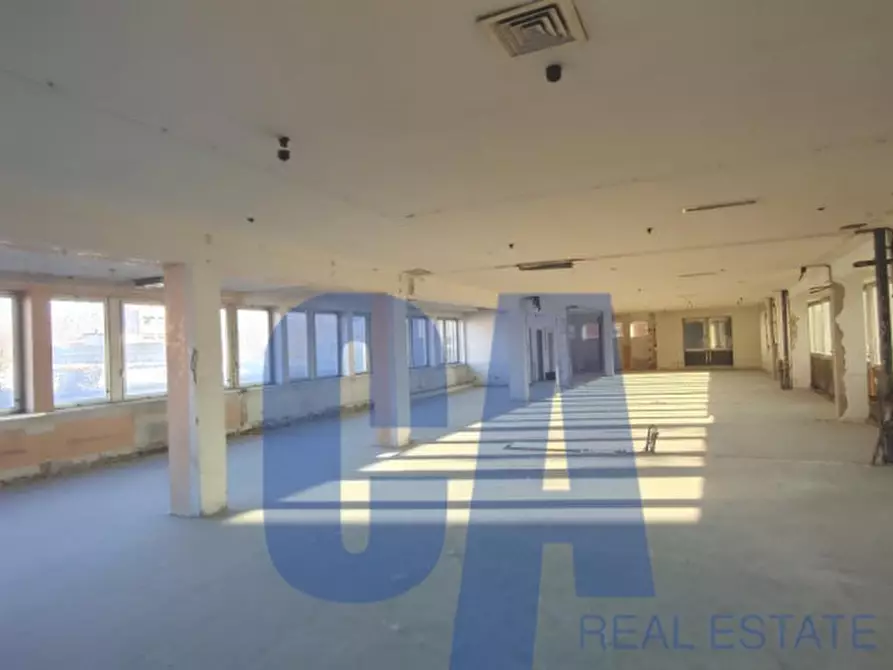 Immagine 10 di Ufficio in affitto  in VIA VALTELLINA a Milano