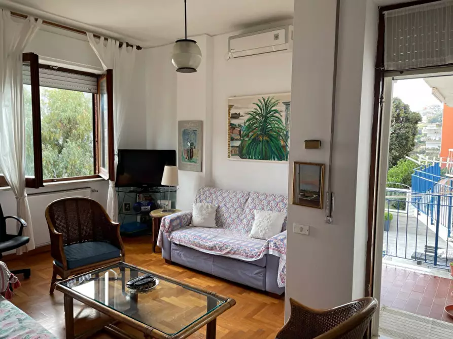 Immagine 8 di Appartamento in affitto  in Viale Maria Cristina di Savoia 36 a Napoli