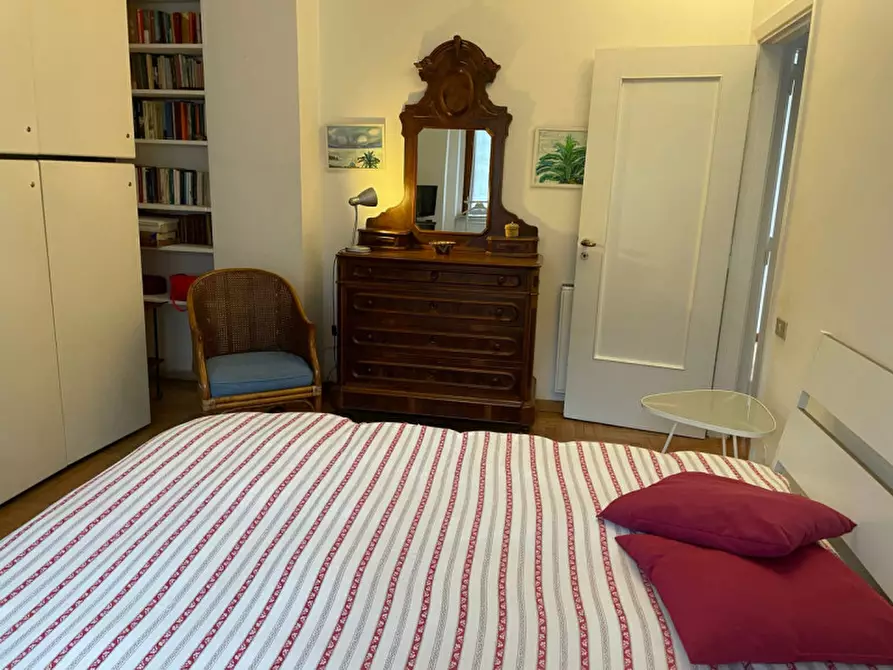 Immagine 15 di Appartamento in affitto  in Viale Maria Cristina di Savoia 36 a Napoli