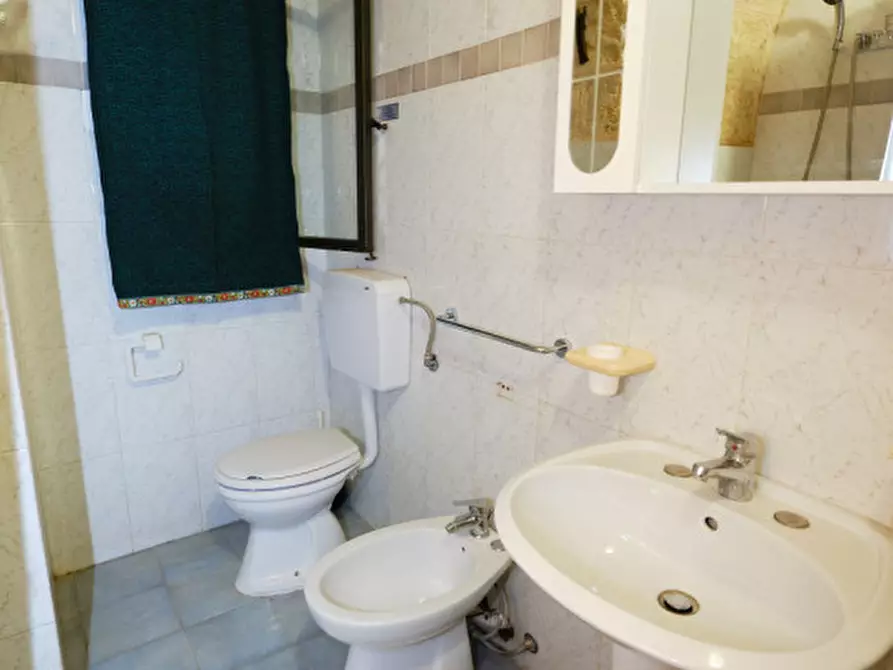 Immagine 24 di Villa in vendita  a Neviano