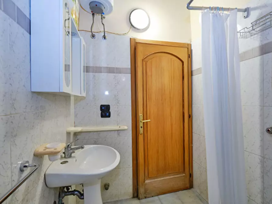 Immagine 25 di Villa in vendita  a Neviano