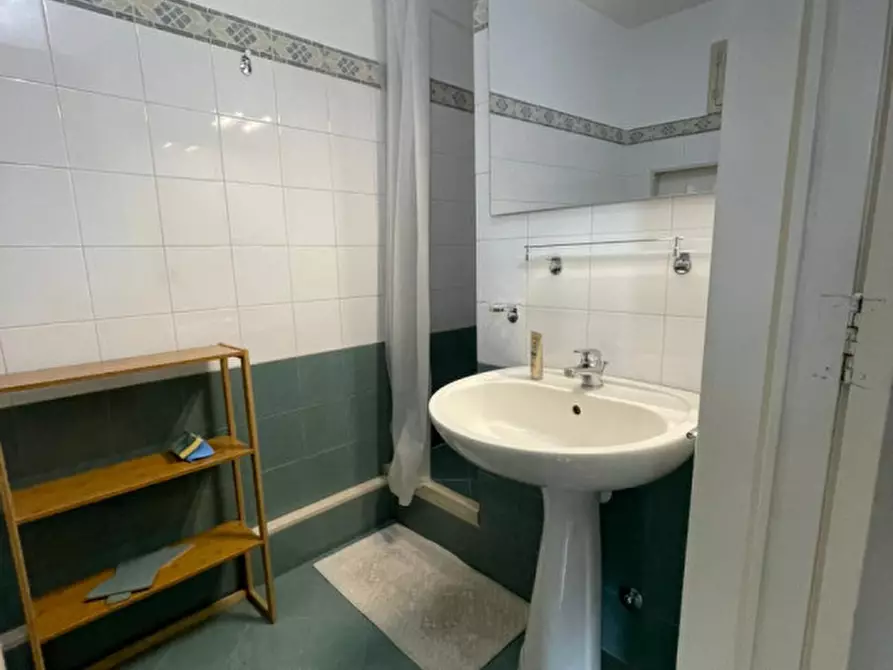 Immagine 12 di Appartamento in affitto  in via marco aurelio 22 a Lecce