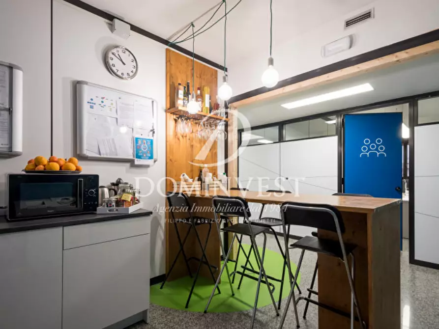 Immagine 15 di Ufficio in vendita  in Via Benedetto Croce a Roma