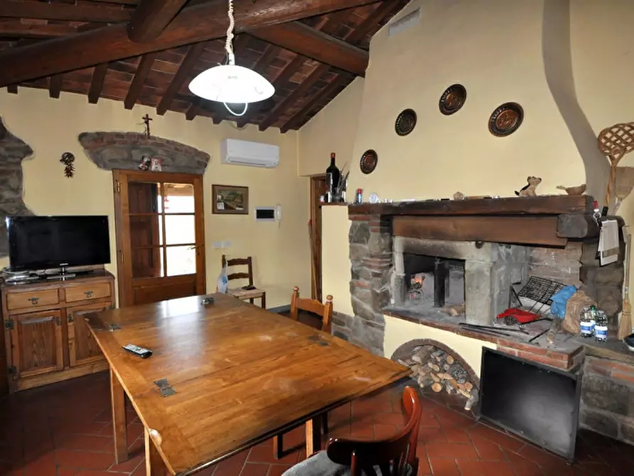 Immagine 6 di Casa indipendente in vendita  a Terranuova Bracciolini