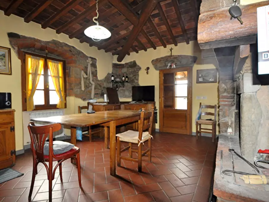 Immagine 7 di Casa indipendente in vendita  a Terranuova Bracciolini