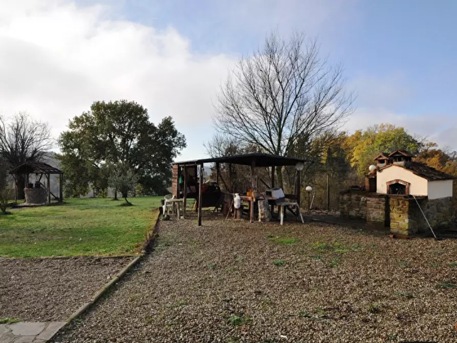 Immagine 22 di Casa indipendente in vendita  a Terranuova Bracciolini