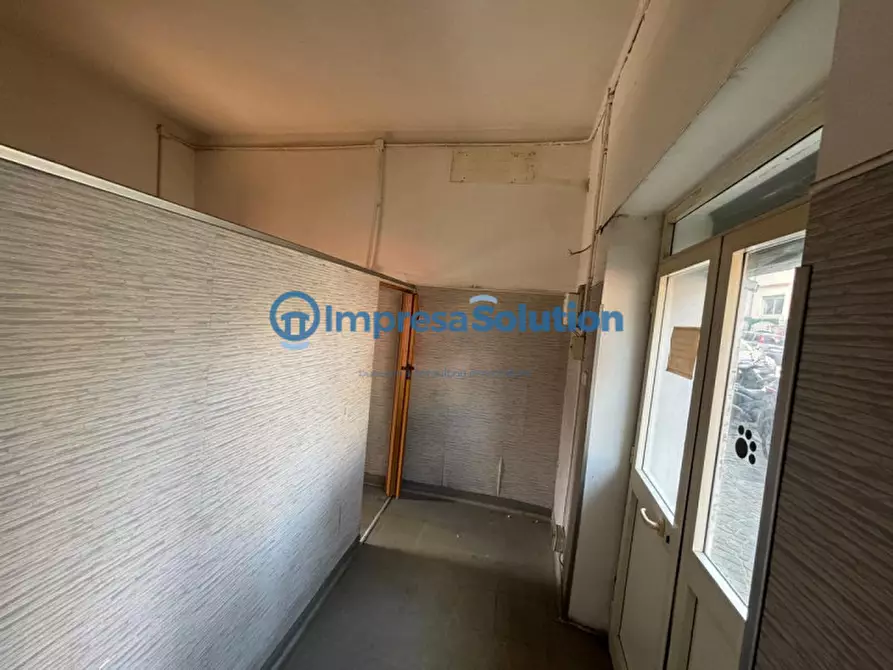 Immagine 18 di Negozio in affitto  in Viale Colli Aminei a Napoli