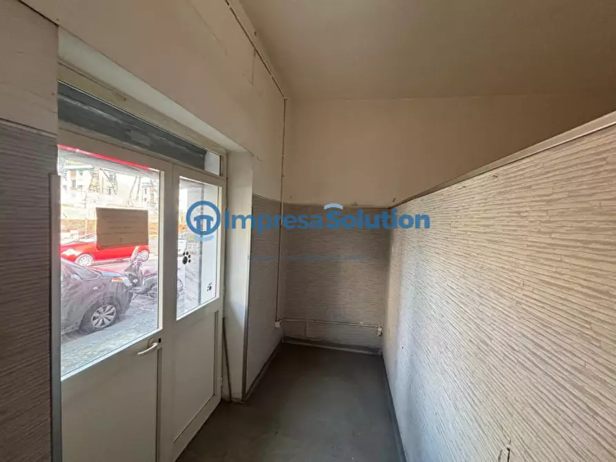 Immagine 20 di Negozio in affitto  in Viale Colli Aminei a Napoli