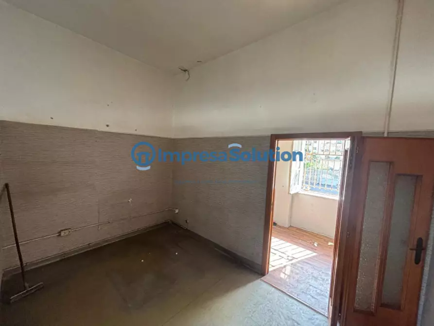 Immagine 23 di Negozio in affitto  in Viale Colli Aminei a Napoli