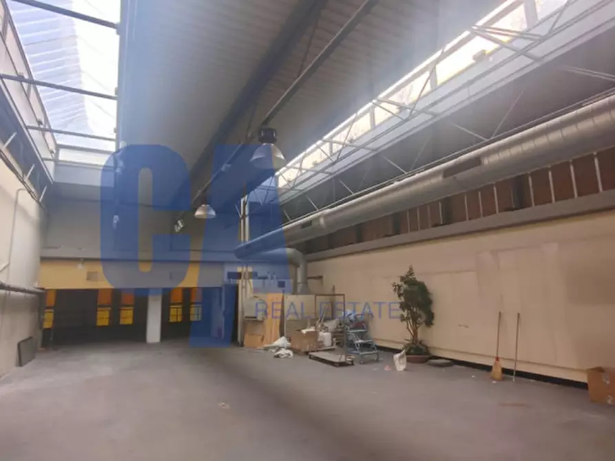 Immagine 18 di Palazzo in affitto  in VIA VALTELLINA a Milano