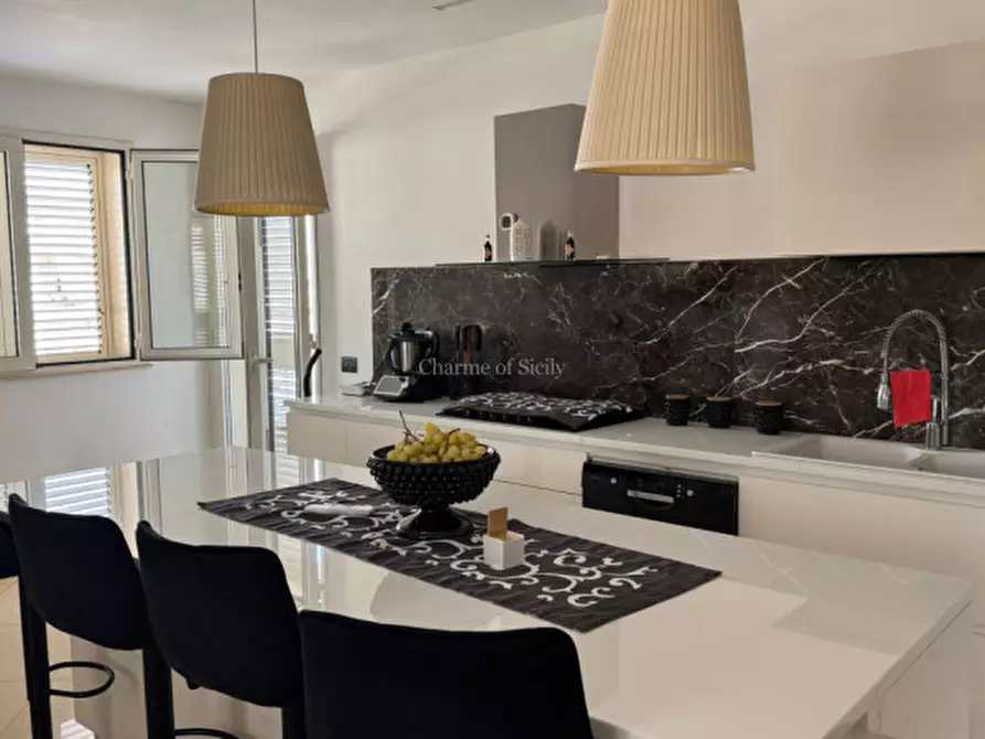 Immagine 2 di Attico in vendita  in Via Torino a Pozzallo