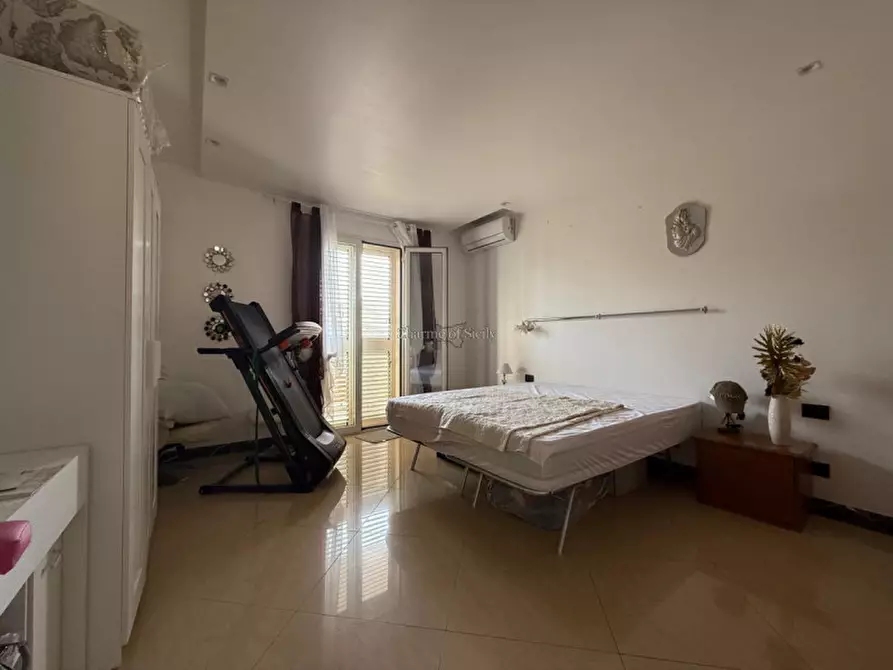 Immagine 22 di Attico in vendita  in Via Torino a Pozzallo