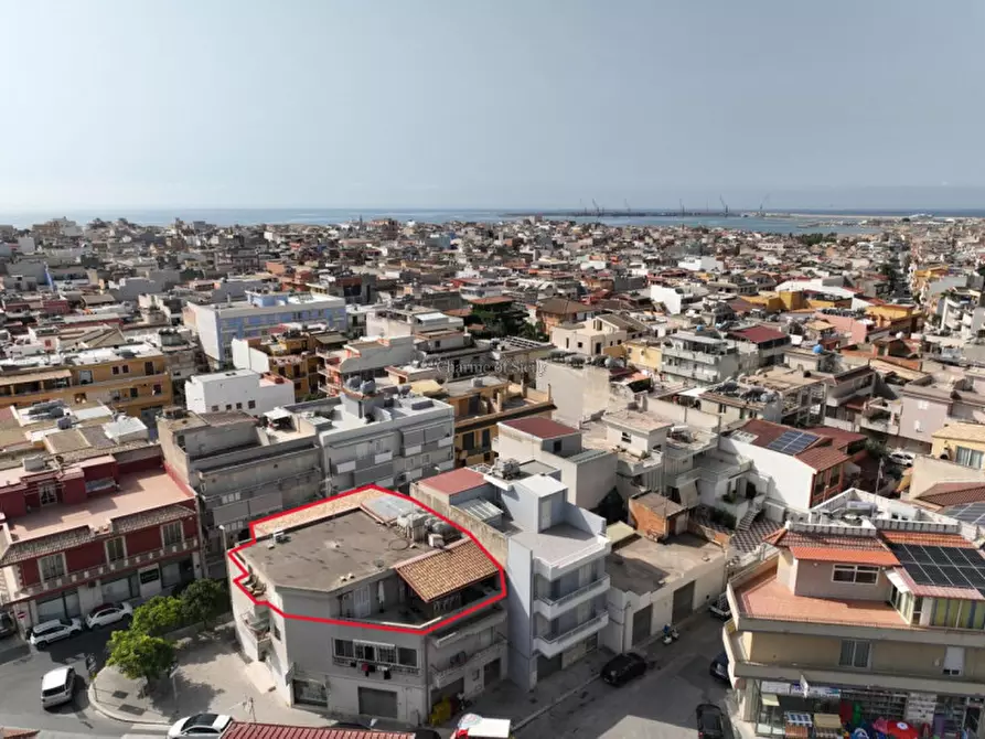 Immagine 27 di Attico in vendita  in Via Torino a Pozzallo