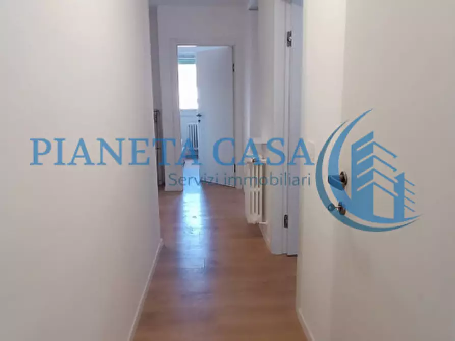 Immagine 10 di Appartamento in vendita  in Via Longarone 14 a Milano