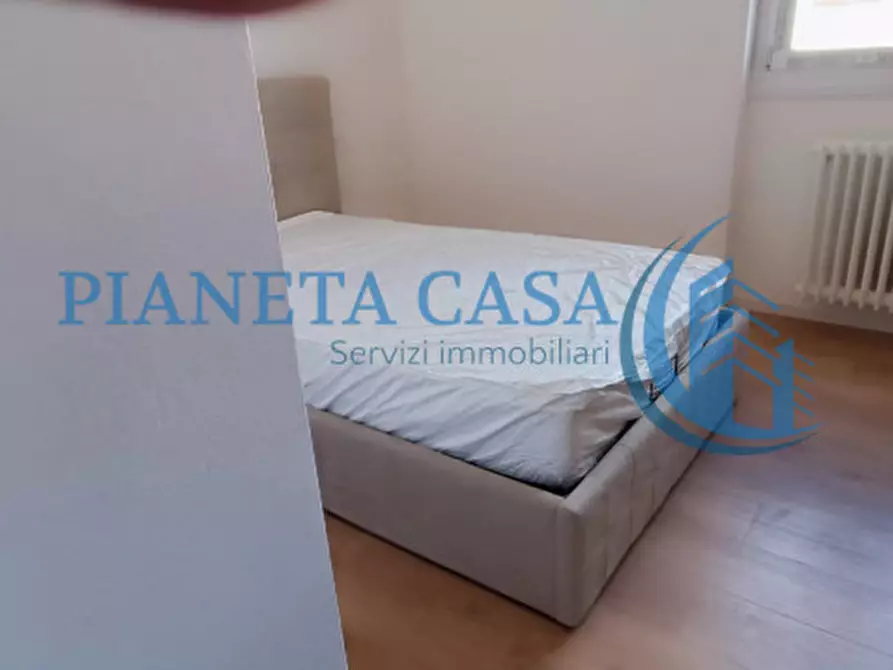 Immagine 13 di Appartamento in vendita  in Via Longarone 14 a Milano