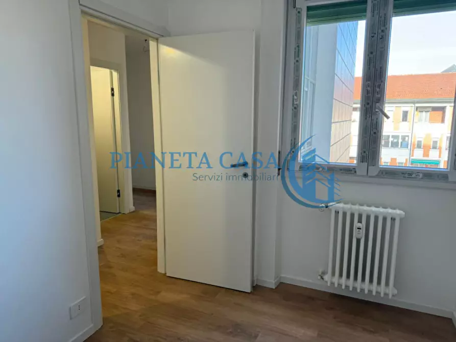Immagine 20 di Appartamento in vendita  in Via Longarone 14 a Milano