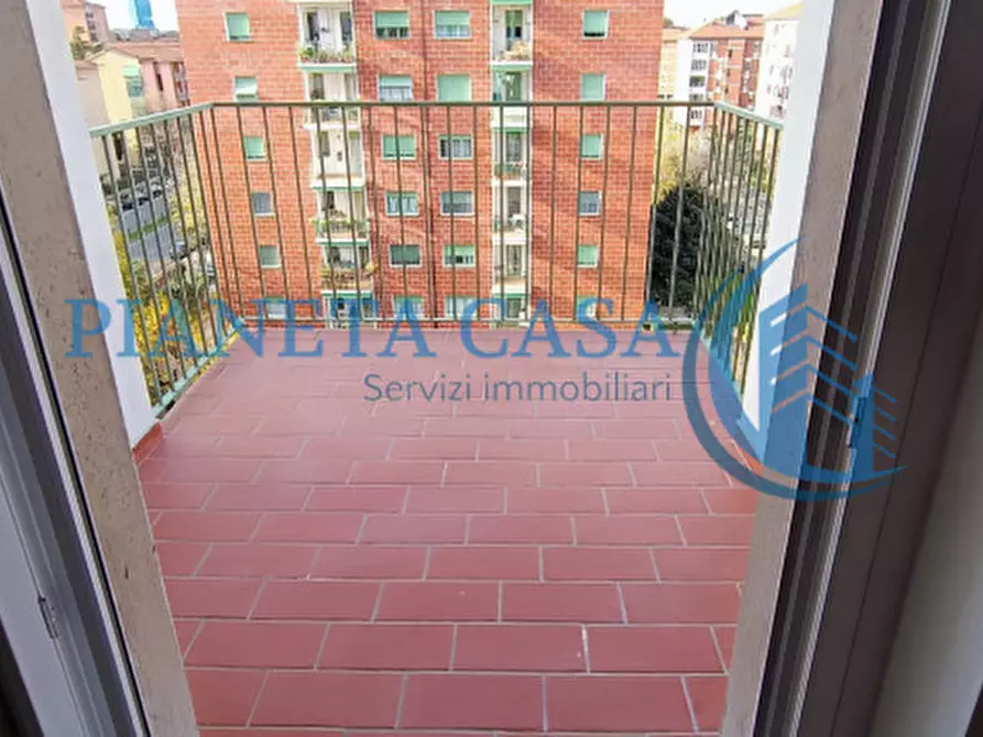 Immagine 21 di Appartamento in vendita  in Via Longarone 14 a Milano