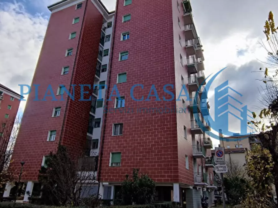 Immagine 30 di Appartamento in vendita  in Via Longarone 14 a Milano