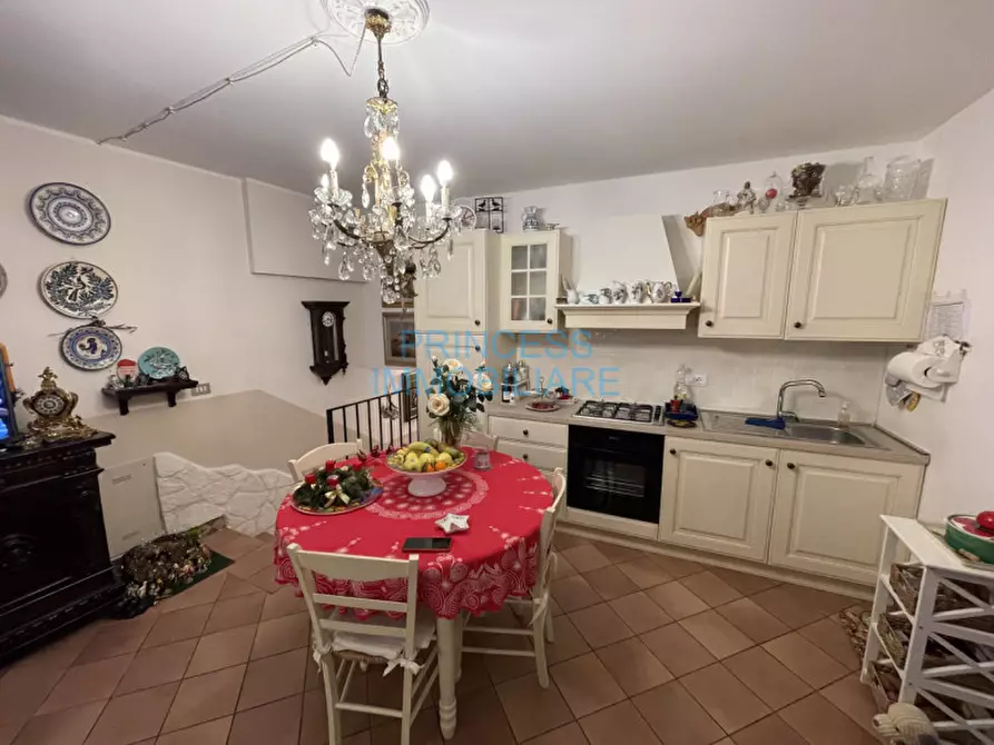 Immagine 5 di Appartamento in vendita  a Schio