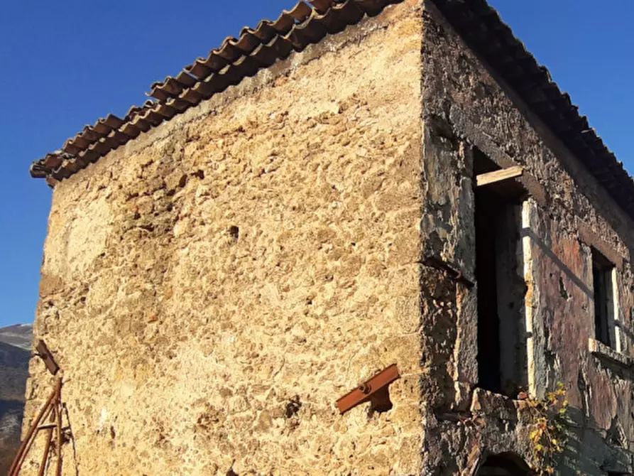 Immagine 3 di Rustico / casale in vendita  a Sora