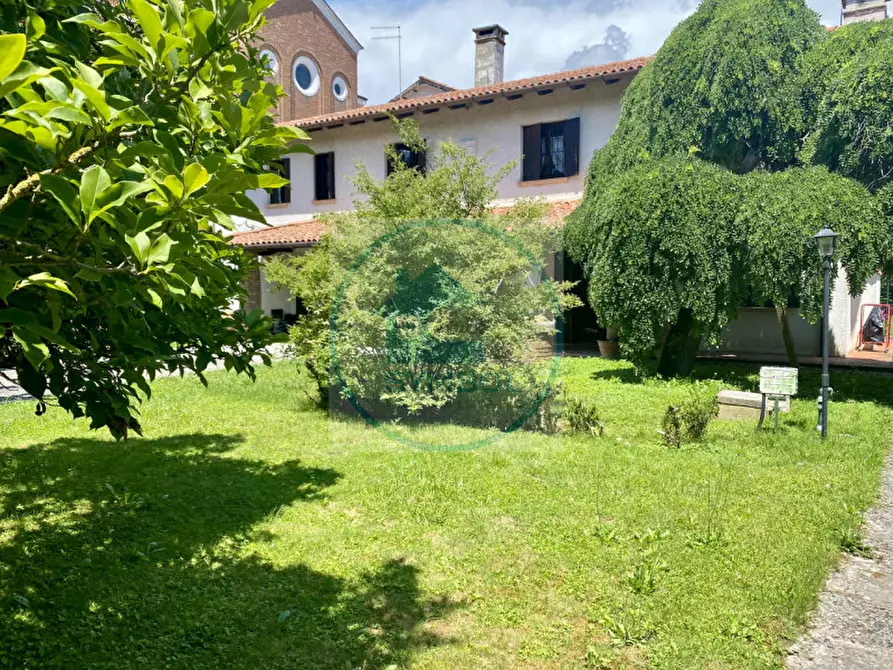 Immagine 2 di Villa in vendita  in VIA ARIOSTO a Scorzè