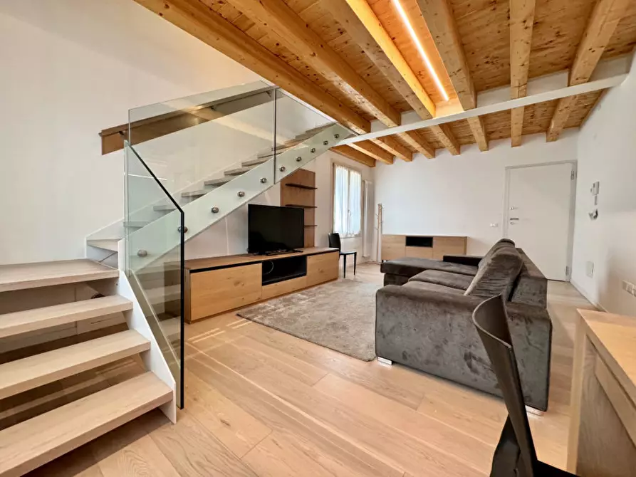 Immagine 16 di Attico in affitto  a Asiago