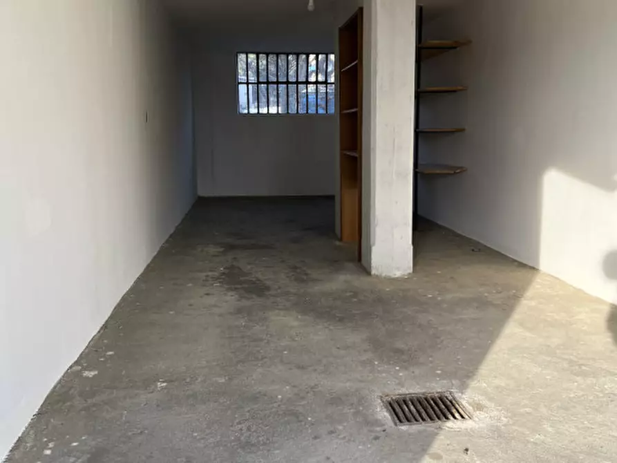 Immagine 11 di Appartamento in affitto  in strada osteria a Alba