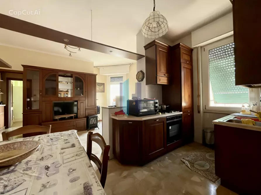 Immagine 3 di Appartamento in vendita  a Brescia