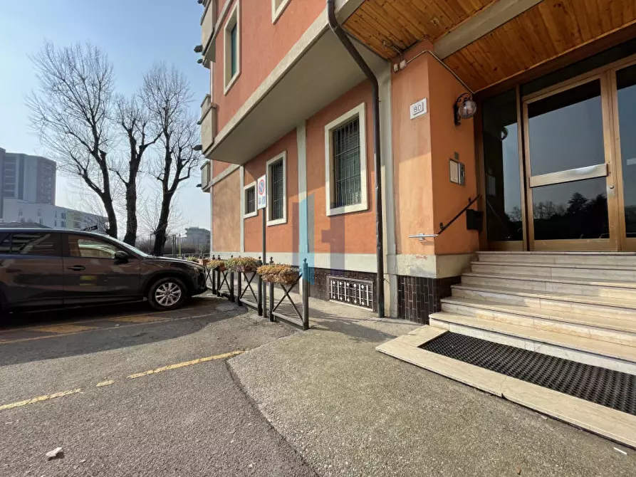 Immagine 15 di Appartamento in vendita  a Brescia