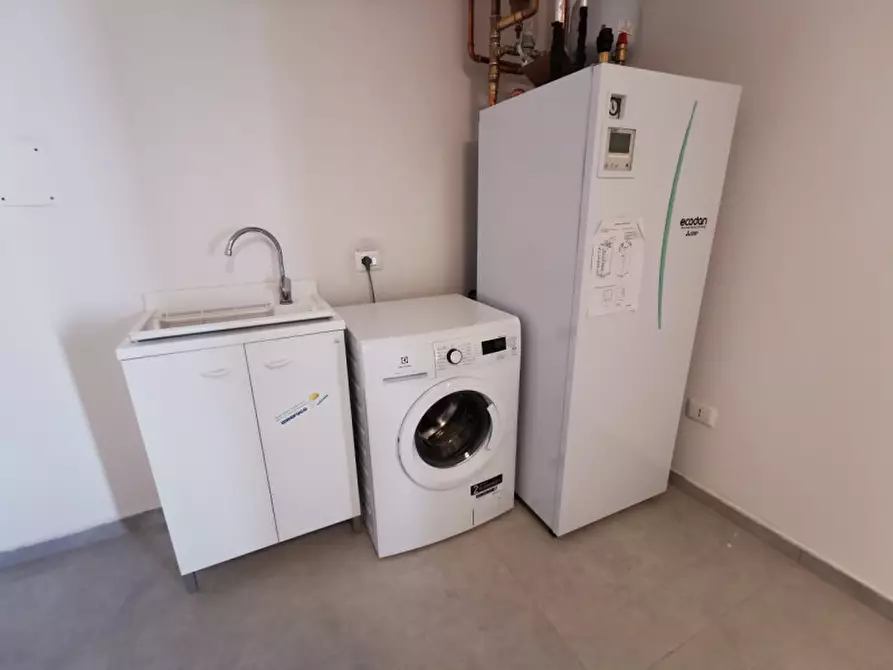 Immagine 9 di Camera in affitto  a Legnaro