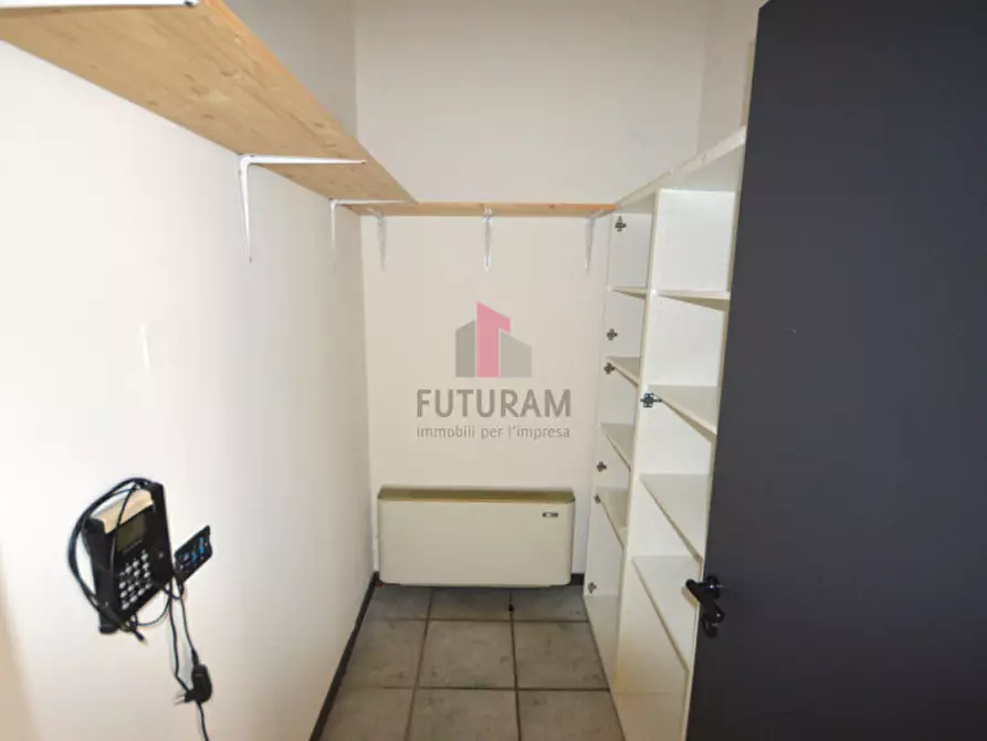 Immagine 18 di Ufficio in affitto  in via vicario a Barbarano Mossano