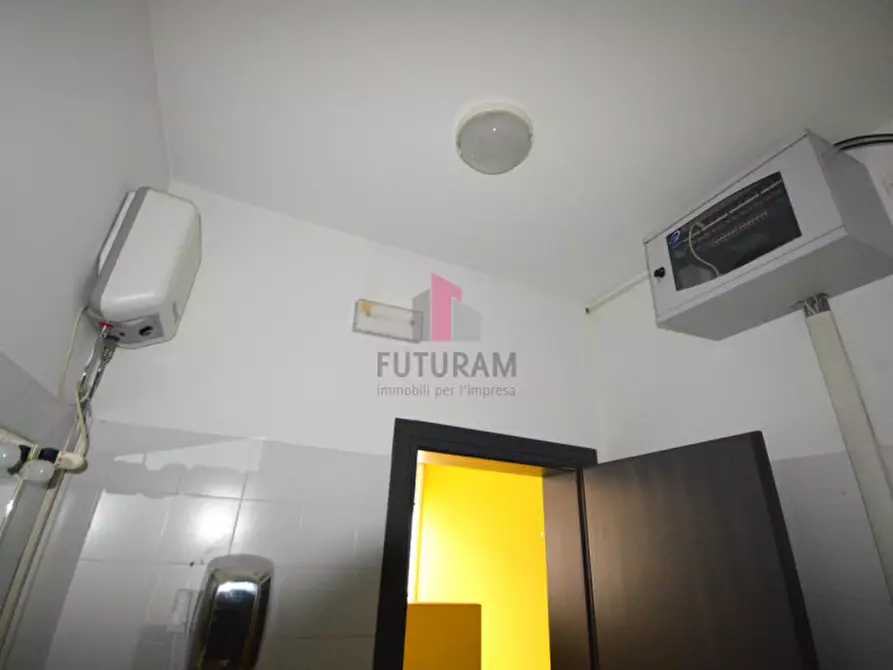 Immagine 19 di Ufficio in affitto  in via vicario a Barbarano Mossano