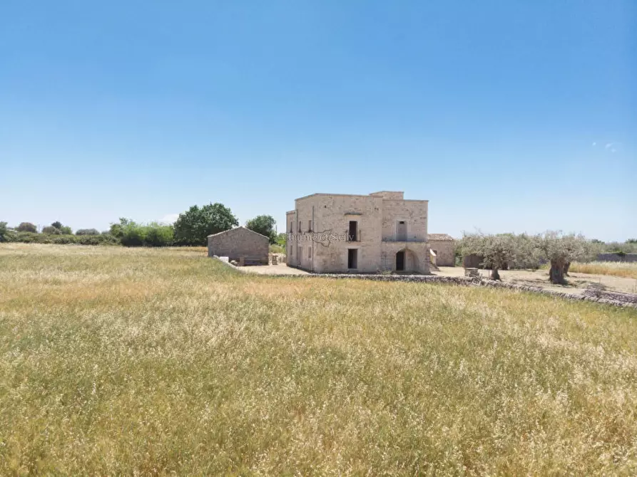 Immagine 34 di Rustico / casale in vendita  in Via Comunale Sant'Elena Pizzilli a Modica
