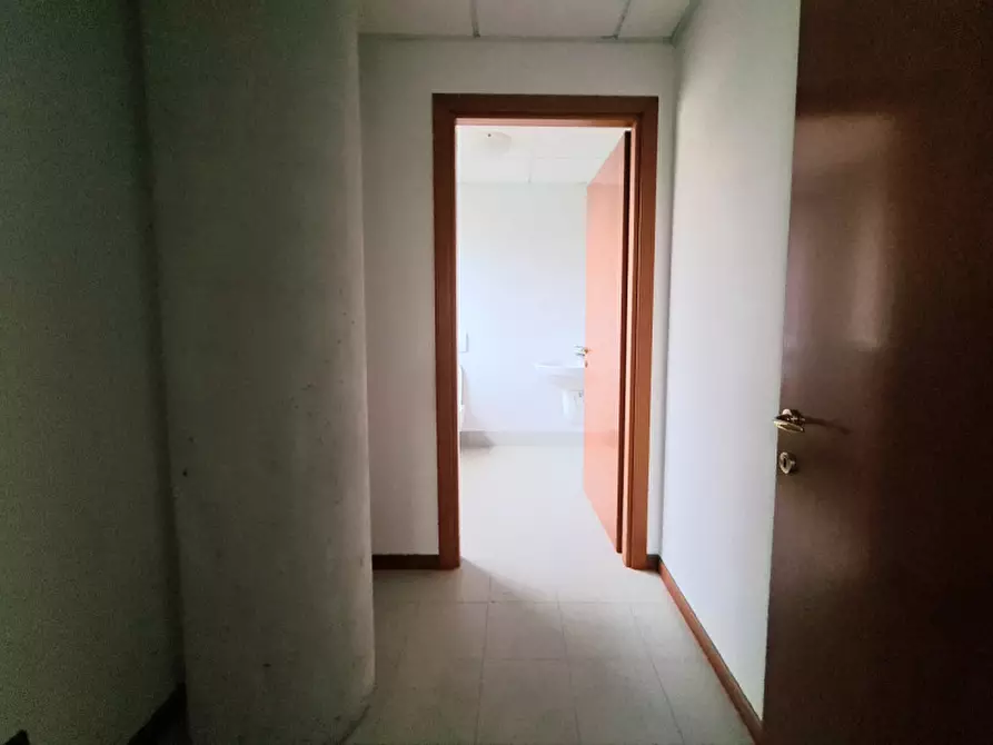 Immagine 4 di Ufficio in vendita  in VIA ZUCCHERIFICIO a Este