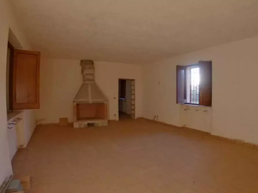 Immagine 42 di Rustico / casale in vendita  a Cisternino