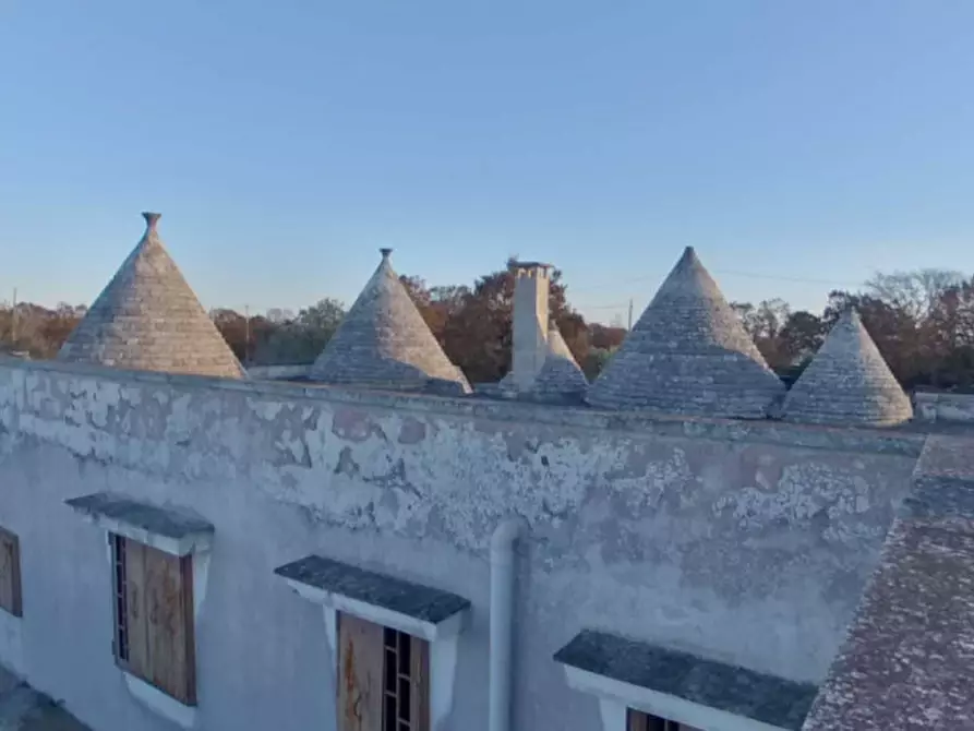 Immagine 52 di Rustico / casale in vendita  a Cisternino