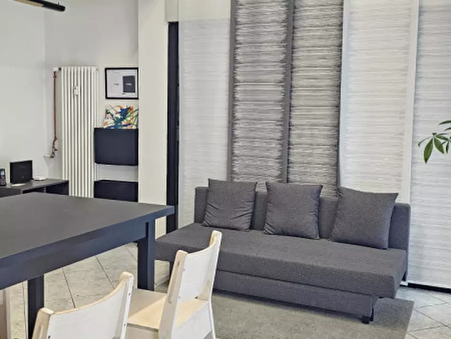 Immagine 6 di Negozio in vendita  a Padova