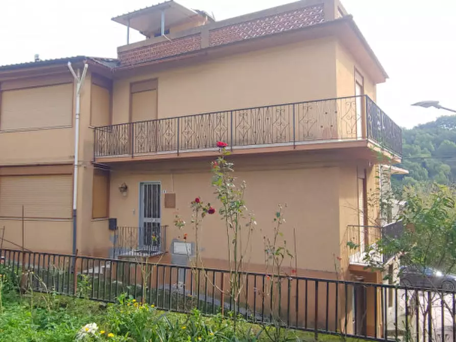 Immagine 1 di Casa indipendente in vendita  in VIA TRENTO, 3 a Novara Di Sicilia