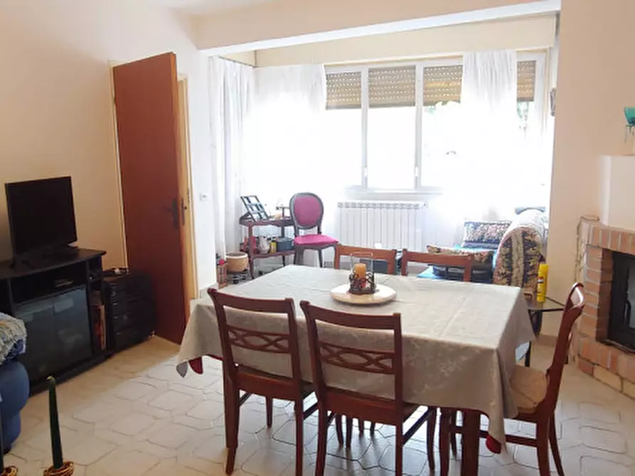 Immagine 3 di Casa indipendente in vendita  in VIA TRENTO, 3 a Novara Di Sicilia