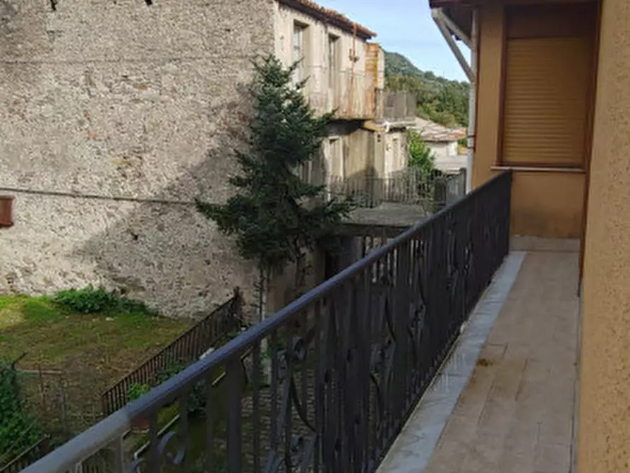 Immagine 14 di Casa indipendente in vendita  in VIA TRENTO, 3 a Novara Di Sicilia