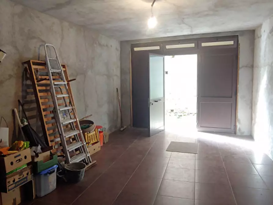 Immagine 29 di Casa indipendente in vendita  in VIA TRENTO, 3 a Novara Di Sicilia