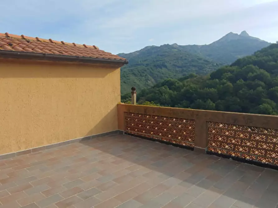 Immagine 39 di Casa indipendente in vendita  in VIA TRENTO, 3 a Novara Di Sicilia